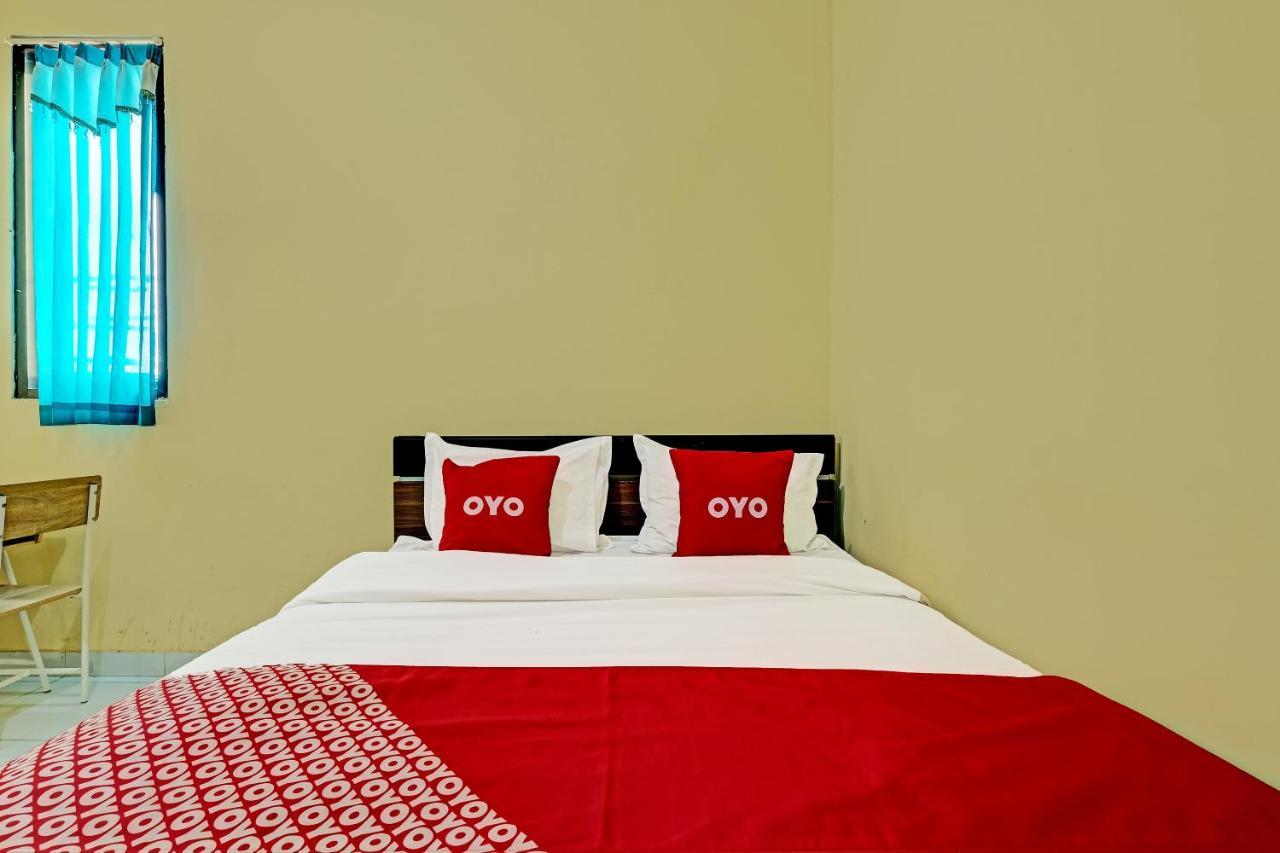 Oyo 91532 Malioboro Guesthouse Yogyakarta Extérieur photo